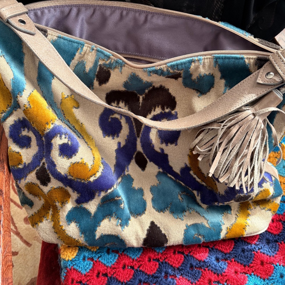 EUC Glenda Gies Designer Multicolor Ikat Chenile Leather Hobo Satchel Tote